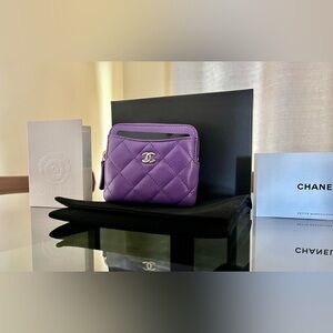 Chanel Caviar quilted zip card holder wallet
